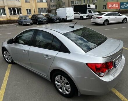 Серый Шевроле Круз, объемом двигателя 1.82 л и пробегом 170 тыс. км за 6800 $, фото 5 на Automoto.ua