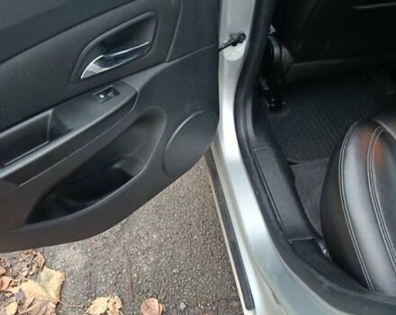 Сірий Шевроле Круз, об'ємом двигуна 1.4 л та пробігом 238 тис. км за 6700 $, фото 10 на Automoto.ua