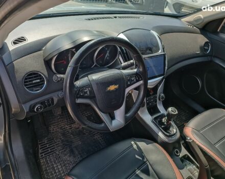 Сірий Шевроле Круз, об'ємом двигуна 1.6 л та пробігом 272 тис. км за 6940 $, фото 20 на Automoto.ua