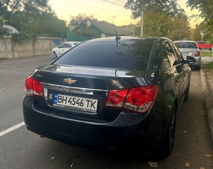 Серый Шевроле Круз, объемом двигателя 1.4 л и пробегом 240 тыс. км за 8000 $, фото 6 на Automoto.ua