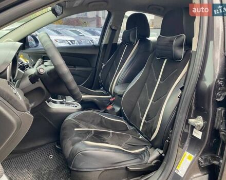 Серый Шевроле Круз, объемом двигателя 1.36 л и пробегом 233 тыс. км за 7090 $, фото 8 на Automoto.ua