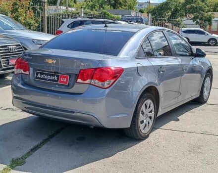 Серый Шевроле Круз, объемом двигателя 1.6 л и пробегом 272 тыс. км за 5440 $, фото 7 на Automoto.ua