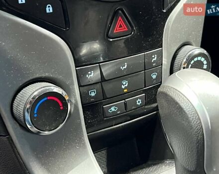 Сірий Шевроле Круз, об'ємом двигуна 1.8 л та пробігом 155 тис. км за 6850 $, фото 16 на Automoto.ua