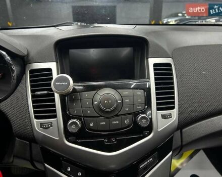 Сірий Шевроле Круз, об'ємом двигуна 1.4 л та пробігом 130 тис. км за 7200 $, фото 15 на Automoto.ua