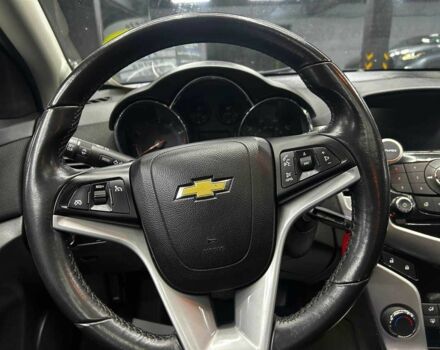 Серый Шевроле Круз, объемом двигателя 1.4 л и пробегом 130 тыс. км за 7200 $, фото 13 на Automoto.ua