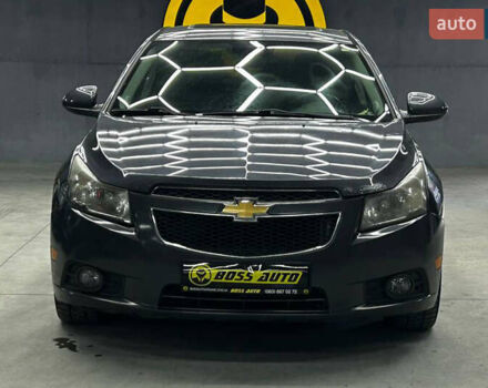 Сірий Шевроле Круз, об'ємом двигуна 1.4 л та пробігом 130 тис. км за 7200 $, фото 3 на Automoto.ua