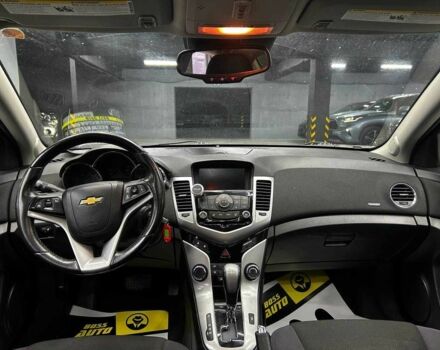 Серый Шевроле Круз, объемом двигателя 1.4 л и пробегом 130 тыс. км за 7200 $, фото 11 на Automoto.ua