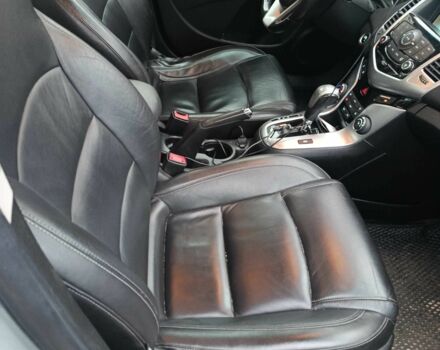 Серый Шевроле Круз, объемом двигателя 1.4 л и пробегом 238 тыс. км за 6300 $, фото 13 на Automoto.ua