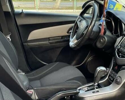 Серый Шевроле Круз, объемом двигателя 1.36 л и пробегом 260 тыс. км за 6750 $, фото 13 на Automoto.ua