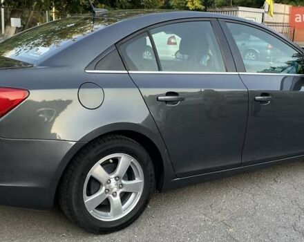 Серый Шевроле Круз, объемом двигателя 1.36 л и пробегом 260 тыс. км за 6750 $, фото 8 на Automoto.ua