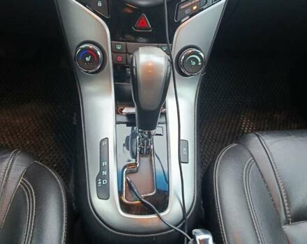 Сірий Шевроле Круз, об'ємом двигуна 1.4 л та пробігом 238 тис. км за 6700 $, фото 18 на Automoto.ua