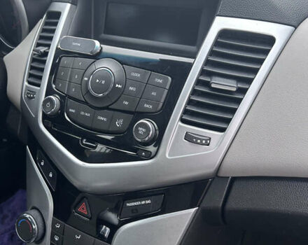 Сірий Шевроле Круз, об'ємом двигуна 1.8 л та пробігом 306 тис. км за 7200 $, фото 5 на Automoto.ua