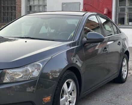 Серый Шевроле Круз, объемом двигателя 1.36 л и пробегом 260 тыс. км за 6750 $, фото 3 на Automoto.ua