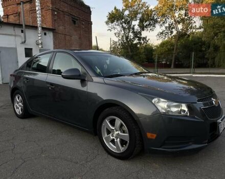 Серый Шевроле Круз, объемом двигателя 1.36 л и пробегом 260 тыс. км за 6750 $, фото 1 на Automoto.ua