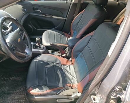 Серый Шевроле Круз, объемом двигателя 1.6 л и пробегом 272 тыс. км за 5440 $, фото 19 на Automoto.ua