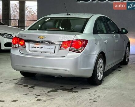 Сірий Шевроле Круз, об'ємом двигуна 1.8 л та пробігом 155 тис. км за 6850 $, фото 4 на Automoto.ua