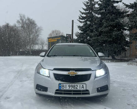 Серый Шевроле Круз, объемом двигателя 1.36 л и пробегом 137 тыс. км за 8200 $, фото 7 на Automoto.ua