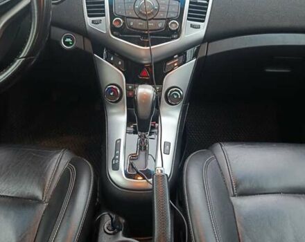 Сірий Шевроле Круз, об'ємом двигуна 1.4 л та пробігом 238 тис. км за 6700 $, фото 17 на Automoto.ua