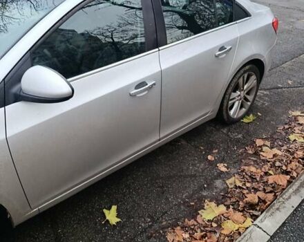 Сірий Шевроле Круз, об'ємом двигуна 1.4 л та пробігом 238 тис. км за 6700 $, фото 7 на Automoto.ua