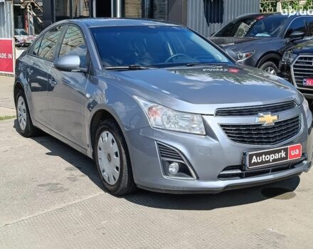 Сірий Шевроле Круз, об'ємом двигуна 1.6 л та пробігом 272 тис. км за 6940 $, фото 6 на Automoto.ua