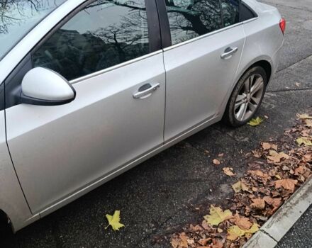 Серый Шевроле Круз, объемом двигателя 1.4 л и пробегом 238 тыс. км за 6300 $, фото 7 на Automoto.ua