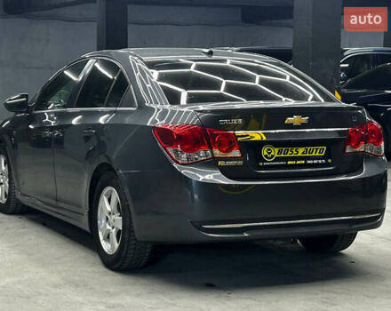 Сірий Шевроле Круз, об'ємом двигуна 1.4 л та пробігом 130 тис. км за 7200 $, фото 1 на Automoto.ua