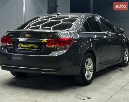 Сірий Шевроле Круз, об'ємом двигуна 1.4 л та пробігом 130 тис. км за 7200 $, фото 5 на Automoto.ua