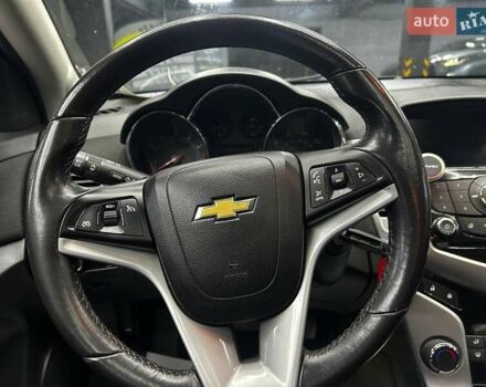 Сірий Шевроле Круз, об'ємом двигуна 1.4 л та пробігом 130 тис. км за 7200 $, фото 13 на Automoto.ua