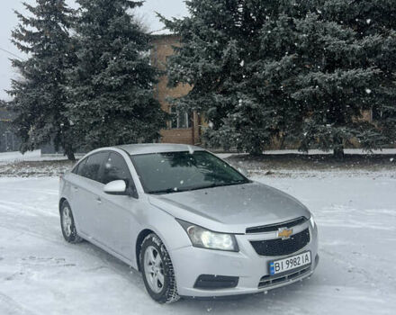 Серый Шевроле Круз, объемом двигателя 1.36 л и пробегом 137 тыс. км за 8200 $, фото 8 на Automoto.ua