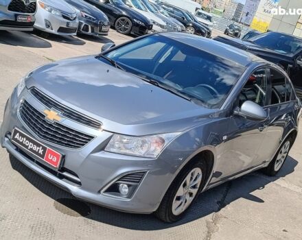 Сірий Шевроле Круз, об'ємом двигуна 1.6 л та пробігом 272 тис. км за 6940 $, фото 2 на Automoto.ua