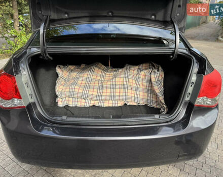 Сірий Шевроле Круз, об'ємом двигуна 1.8 л та пробігом 194 тис. км за 8200 $, фото 15 на Automoto.ua