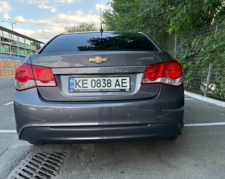 Серый Шевроле Круз, объемом двигателя 1.8 л и пробегом 200 тыс. км за 7499 $, фото 9 на Automoto.ua