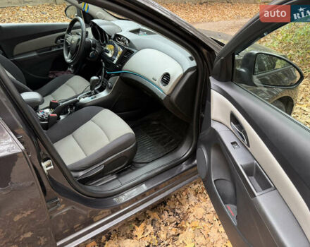 Сірий Шевроле Круз, об'ємом двигуна 1.8 л та пробігом 164 тис. км за 7900 $, фото 17 на Automoto.ua