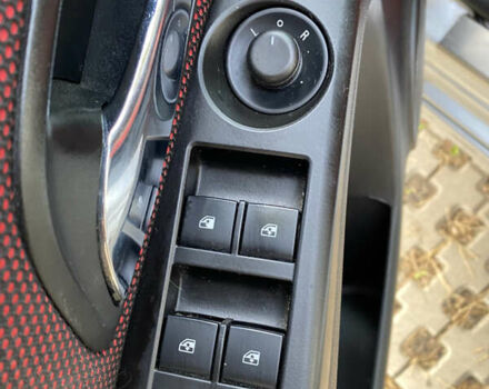 Серый Шевроле Круз, объемом двигателя 1.36 л и пробегом 115 тыс. км за 8500 $, фото 22 на Automoto.ua