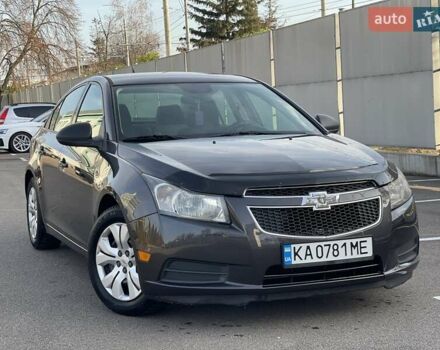 Серый Шевроле Круз, объемом двигателя 1.8 л и пробегом 89 тыс. км за 7800 $, фото 1 на Automoto.ua