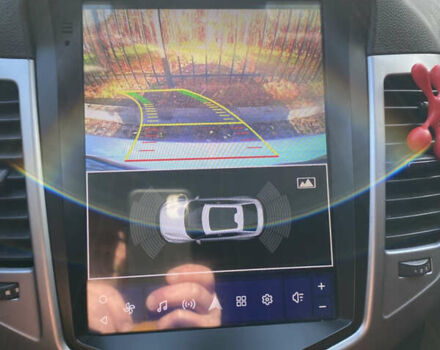 Серый Шевроле Круз, объемом двигателя 1.36 л и пробегом 115 тыс. км за 8500 $, фото 32 на Automoto.ua