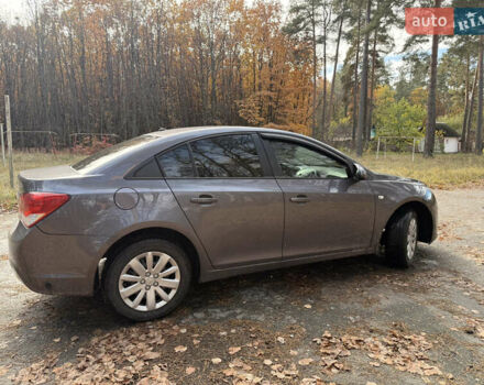 Сірий Шевроле Круз, об'ємом двигуна 1.6 л та пробігом 126 тис. км за 7700 $, фото 8 на Automoto.ua