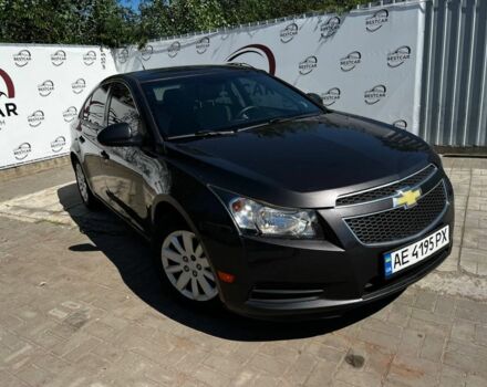 Серый Шевроле Круз, объемом двигателя 1.8 л и пробегом 228 тыс. км за 7700 $, фото 1 на Automoto.ua