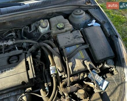 Серый Шевроле Круз, объемом двигателя 1.8 л и пробегом 246 тыс. км за 7000 $, фото 12 на Automoto.ua