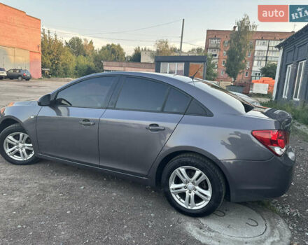 Серый Шевроле Круз, объемом двигателя 1.8 л и пробегом 273 тыс. км за 7999 $, фото 20 на Automoto.ua