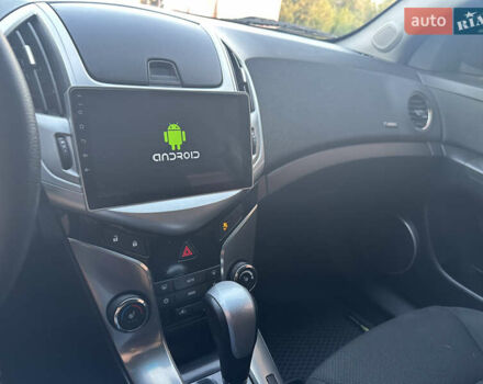 Серый Шевроле Круз, объемом двигателя 1.8 л и пробегом 273 тыс. км за 7999 $, фото 36 на Automoto.ua