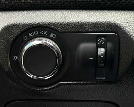 Серый Шевроле Круз, объемом двигателя 2 л и пробегом 158 тыс. км за 6700 $, фото 17 на Automoto.ua