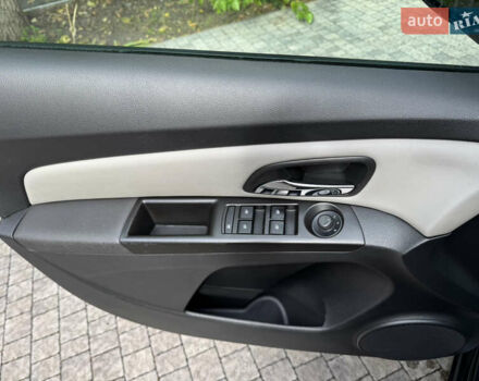 Сірий Шевроле Круз, об'ємом двигуна 1.8 л та пробігом 194 тис. км за 8200 $, фото 14 на Automoto.ua