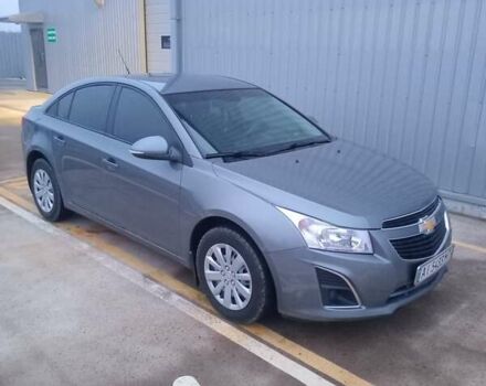 Серый Шевроле Круз, объемом двигателя 1.6 л и пробегом 270 тыс. км за 6500 $, фото 4 на Automoto.ua