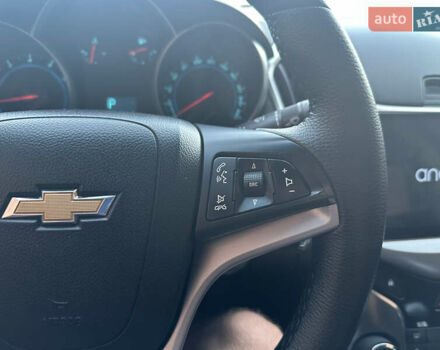 Серый Шевроле Круз, объемом двигателя 1.8 л и пробегом 273 тыс. км за 7999 $, фото 41 на Automoto.ua