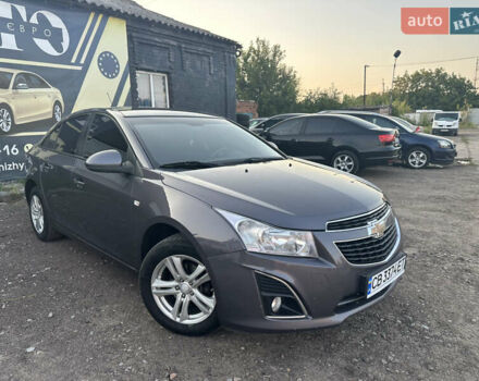 Серый Шевроле Круз, объемом двигателя 1.8 л и пробегом 273 тыс. км за 7999 $, фото 3 на Automoto.ua