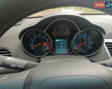 Серый Шевроле Круз, объемом двигателя 1.4 л и пробегом 86 тыс. км за 7200 $, фото 9 на Automoto.ua