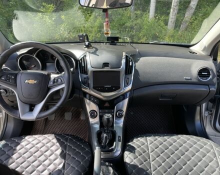 Сірий Шевроле Круз, об'ємом двигуна 1.8 л та пробігом 107 тис. км за 8200 $, фото 14 на Automoto.ua