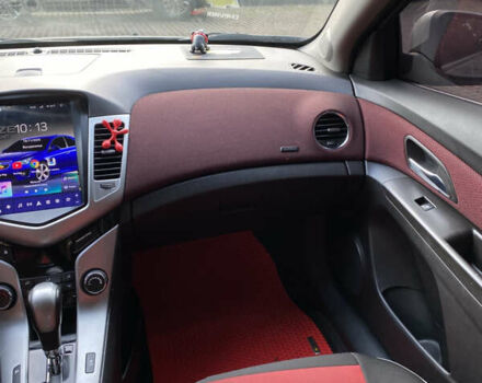 Серый Шевроле Круз, объемом двигателя 1.36 л и пробегом 115 тыс. км за 8500 $, фото 20 на Automoto.ua