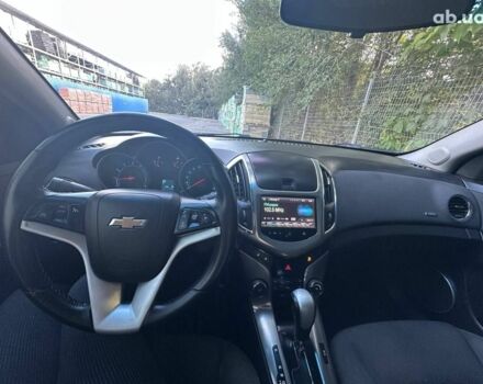 Серый Шевроле Круз, объемом двигателя 1.8 л и пробегом 200 тыс. км за 7499 $, фото 11 на Automoto.ua